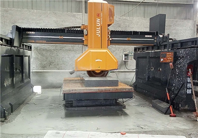 SQC/PC-1200紅外線橋式中切機 (滑板式）